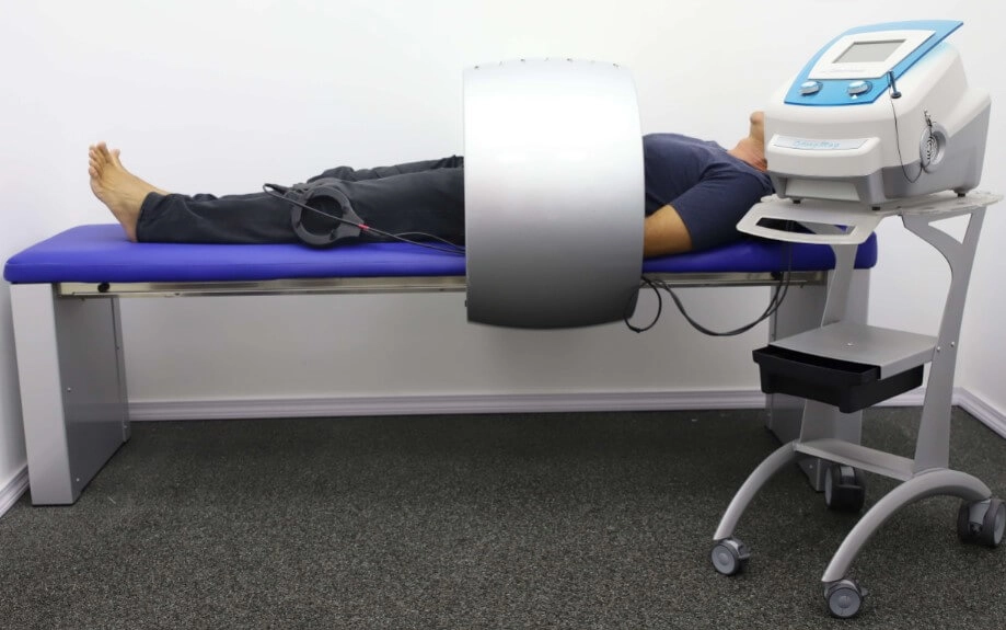 טיפול בכאבים כרוניים באמצעות פולסים אלקטרו מגנטיים